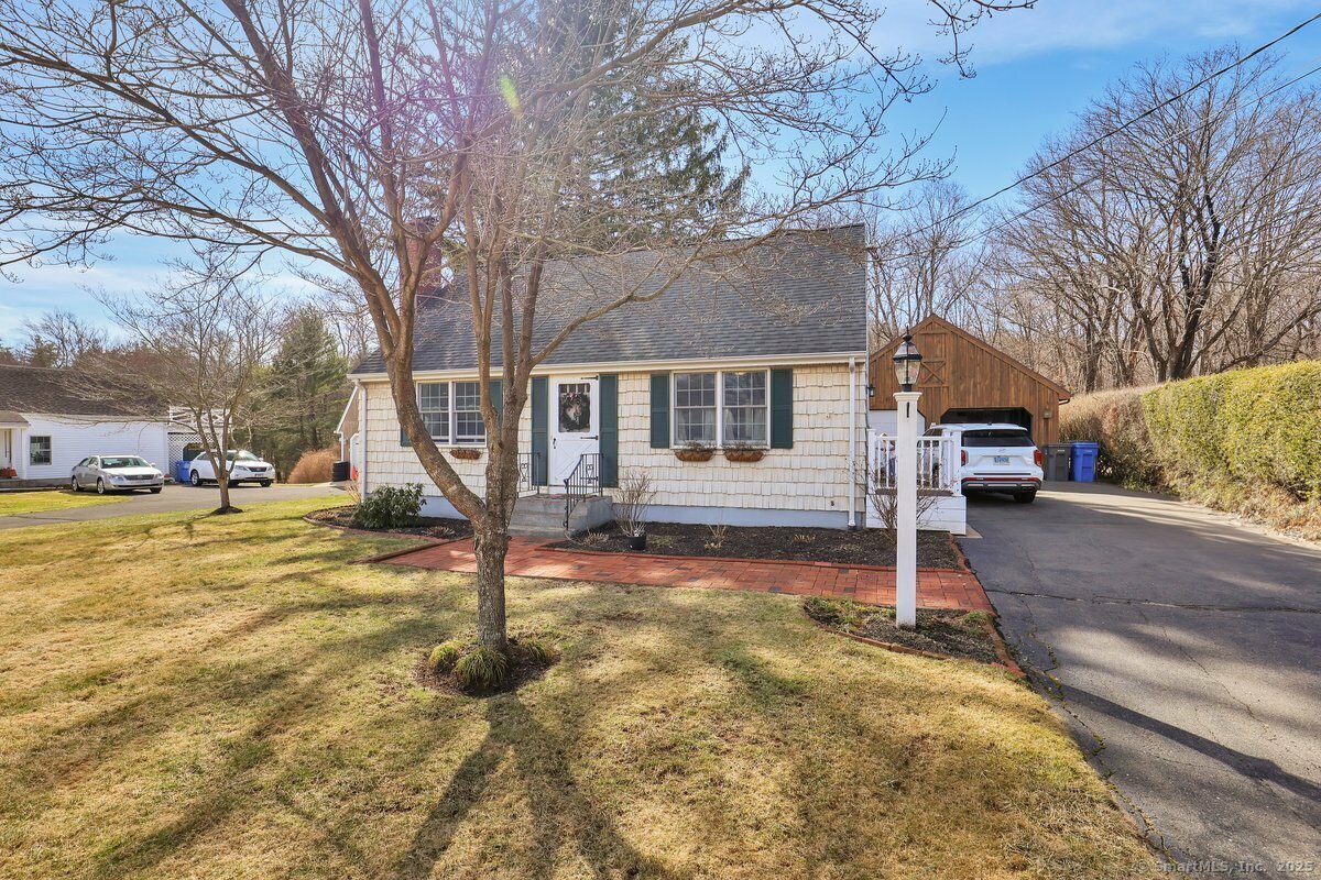 Property Photo: 961 Jerome Avenue CT 06010