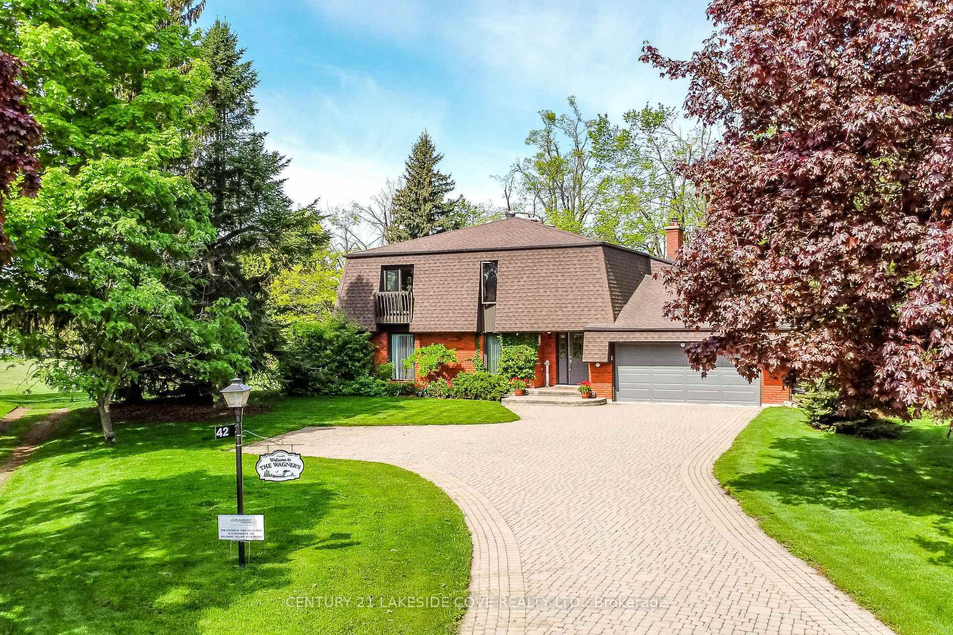 Photo de la propriété: 42 Thicketwood Place ON L0K 1B0