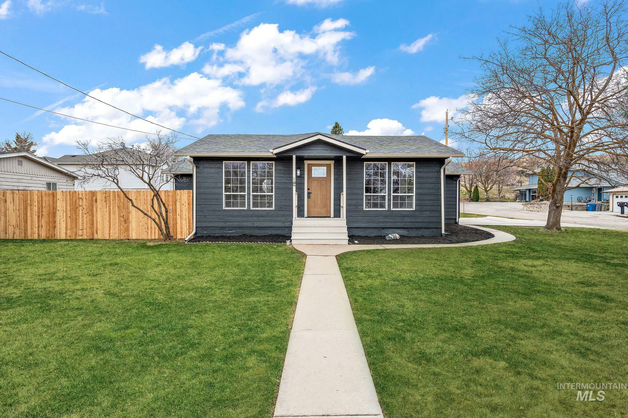 Property Photo: 2921 W Canal St. ID 83705