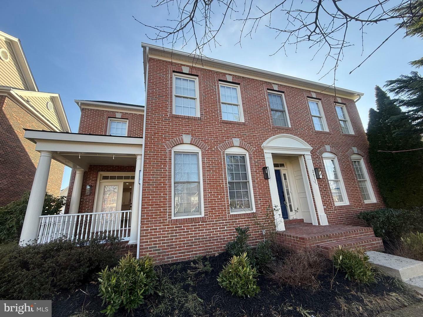 Property Photo:  2477 Port Potomac Avenue  VA 22191 