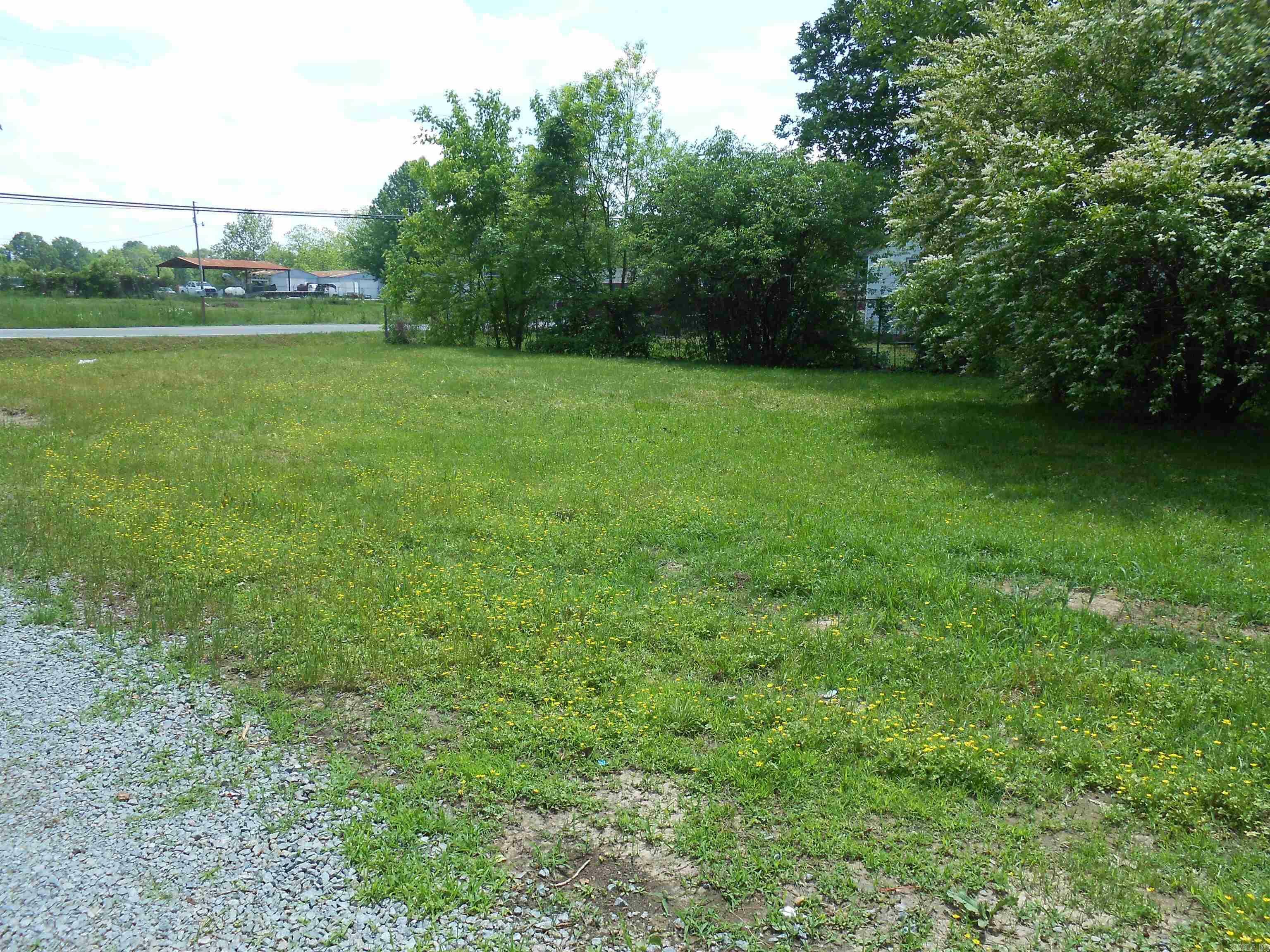 Property Photo: 1413 Eureka Garden Road AR 72117