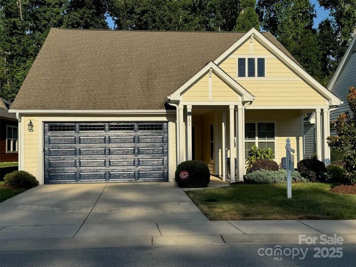151 Chimney Rock Court  Denver NC 28037 photo