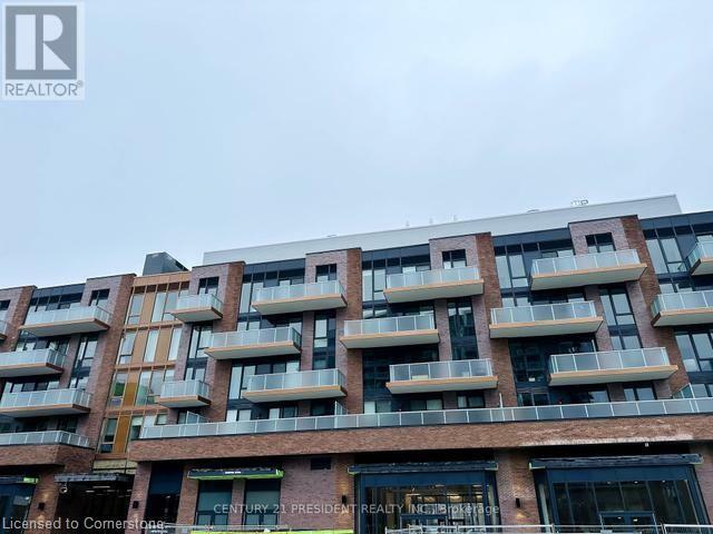 Property Photo: 215 Lakeshore Road West 345 ON L5H 0A7