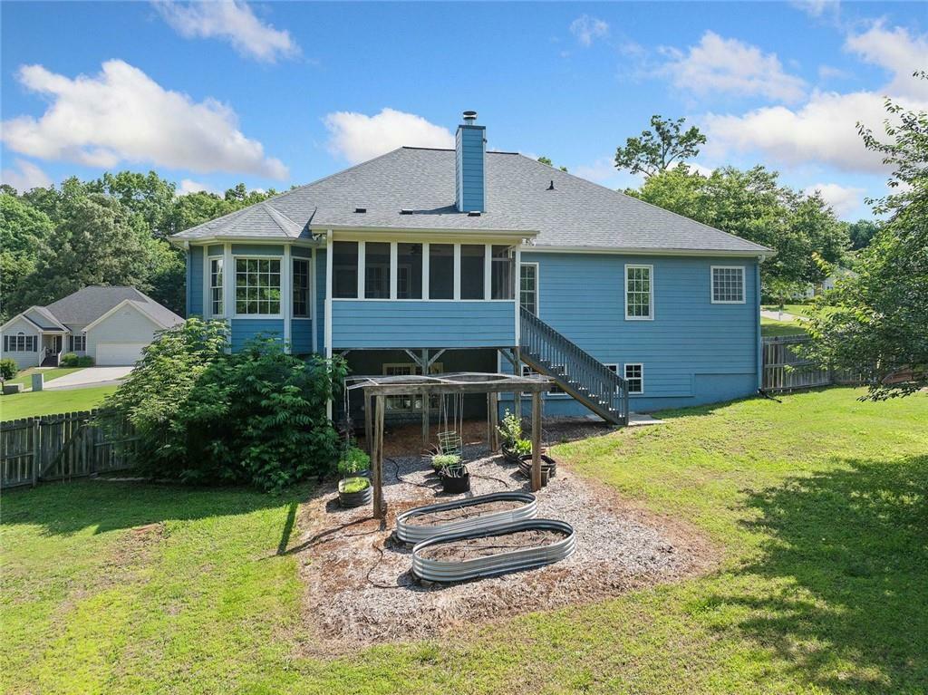 Property Photo: 604 Greenleaf Way GA 30107