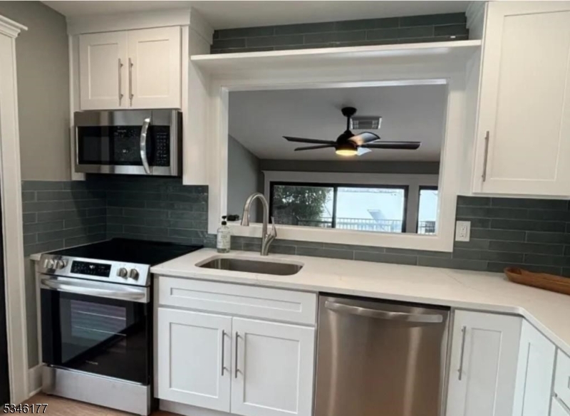 Property Photo: 47 Overlook Dr NJ 08809