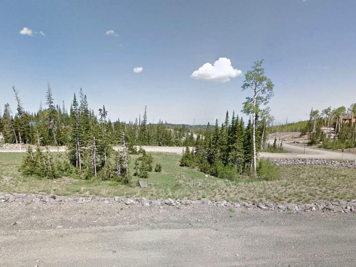 Property Photo:  87 N Highland Dr  UT 84719