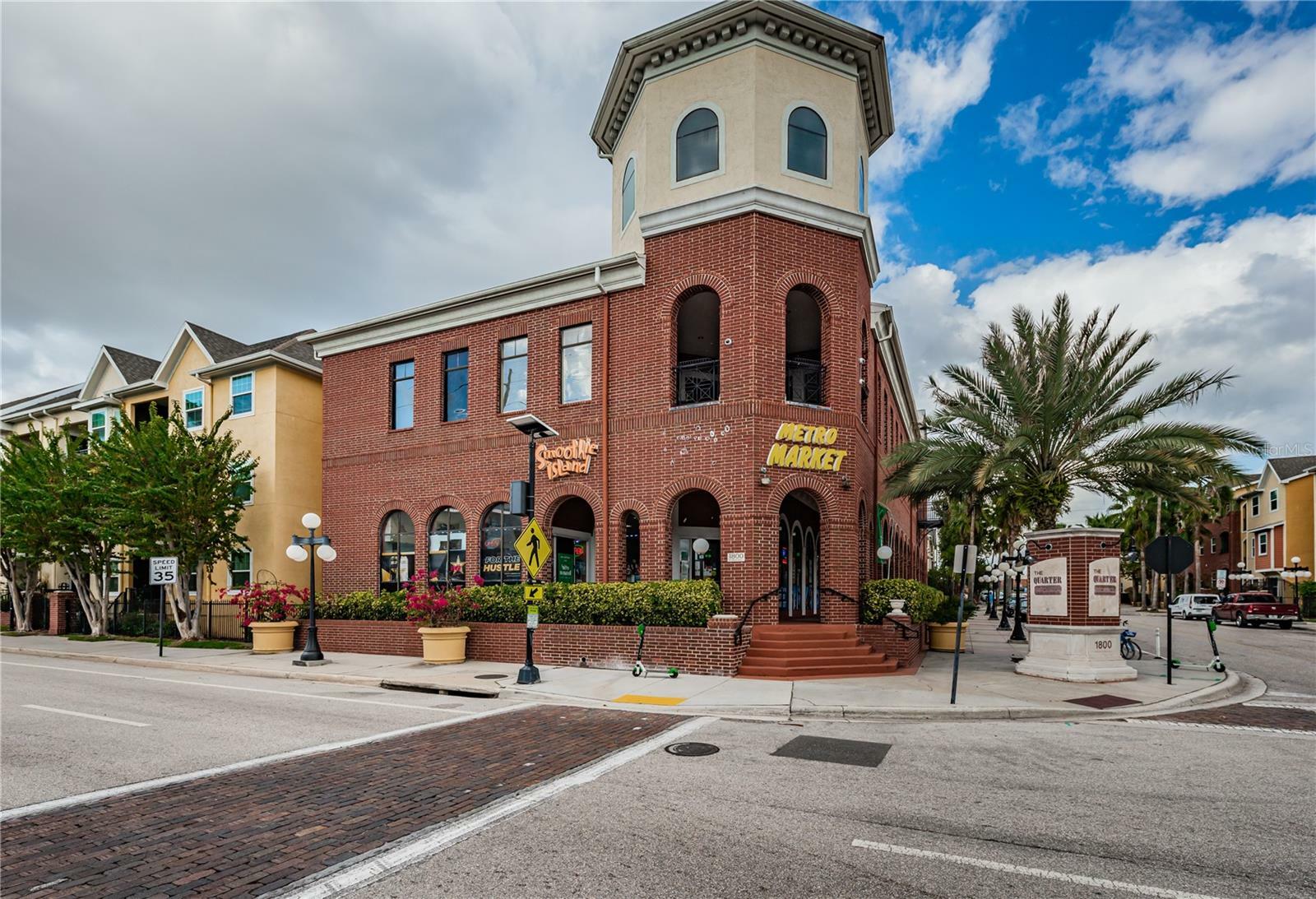 Property Photo: 1810 E Palm Avenue 5222 FL 33605