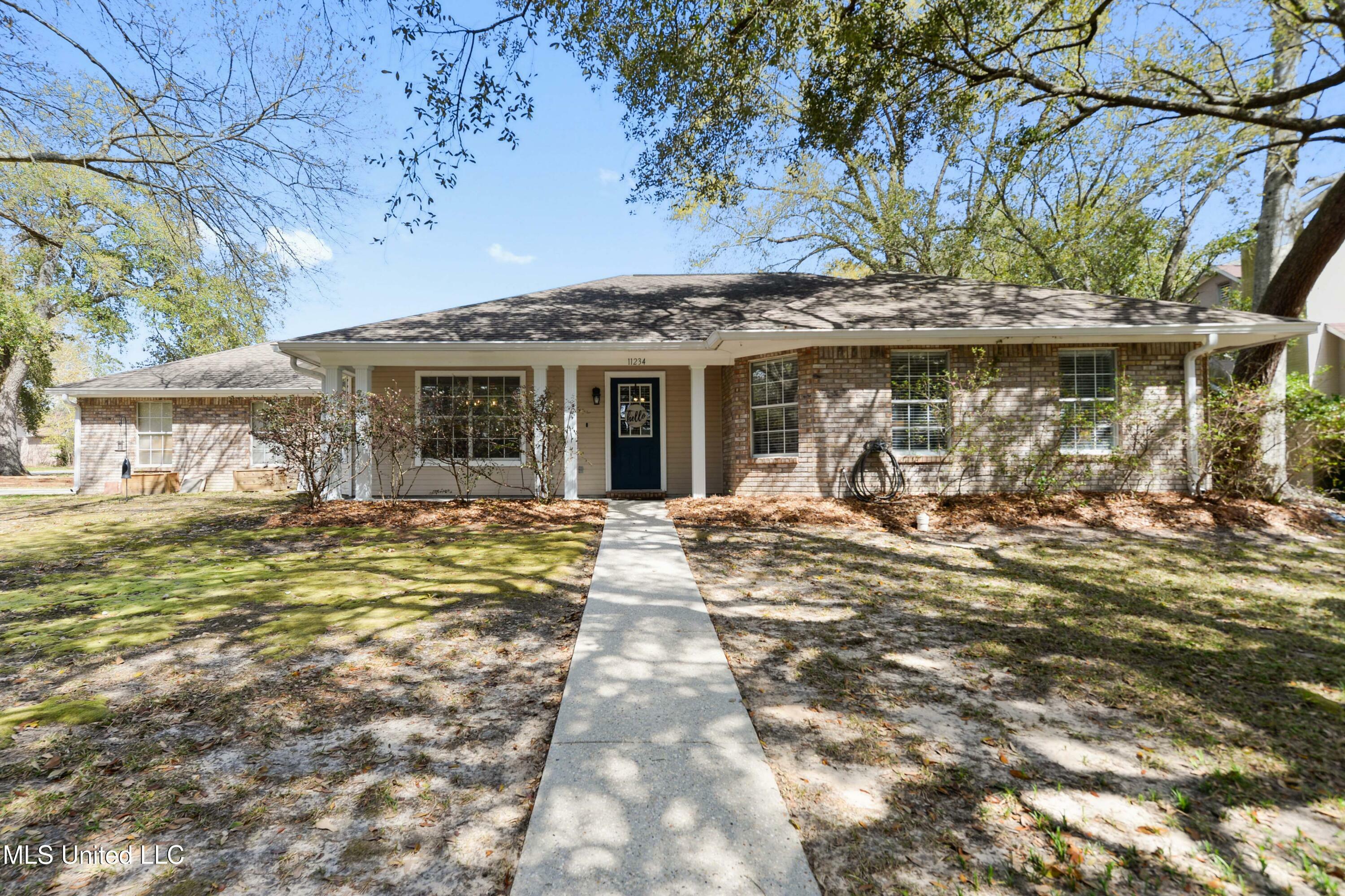 Property Photo: 11234 Creek Drive MS 39503