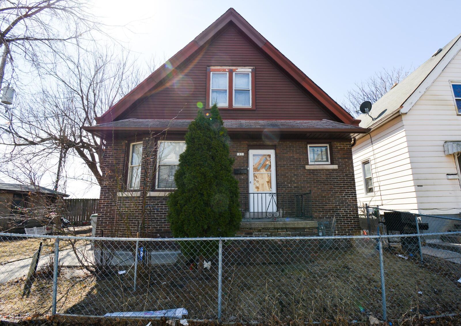 Property Photo: 1831 W Rogers St WI 53204