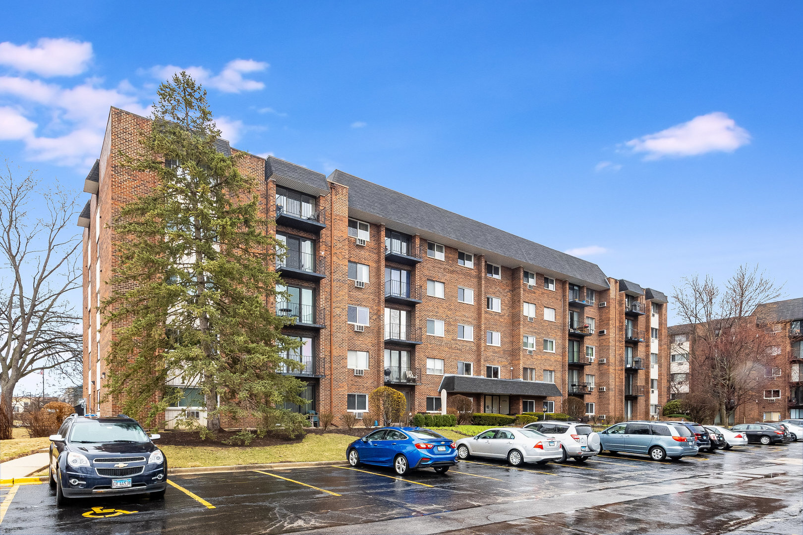 Property Photo: 4711 Saint Joseph Creek Road 2-I IL 60532