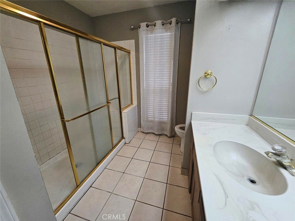 Property Photo: 6268 N Delbert Avenue CA 93722