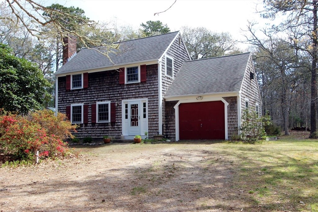 Property Photo:  114 Thousand Oaks Drive  MA 02631 
