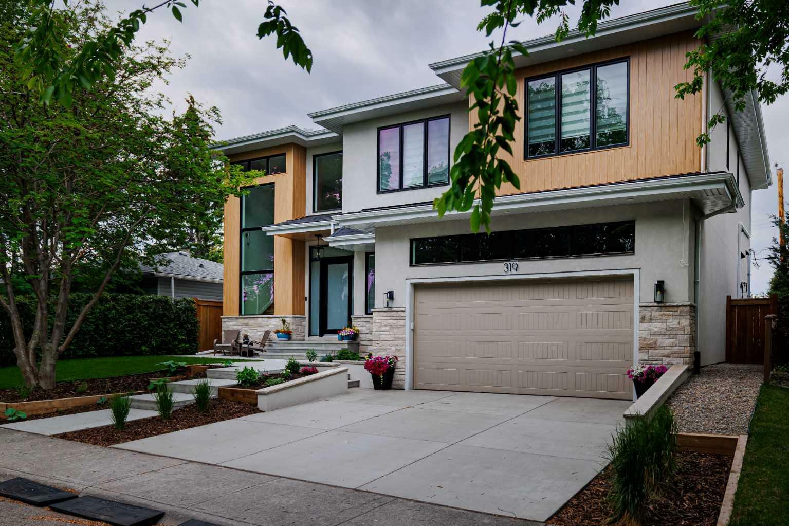 Photo de la propriété: 319 42 Street SW AB T3C 1Y4