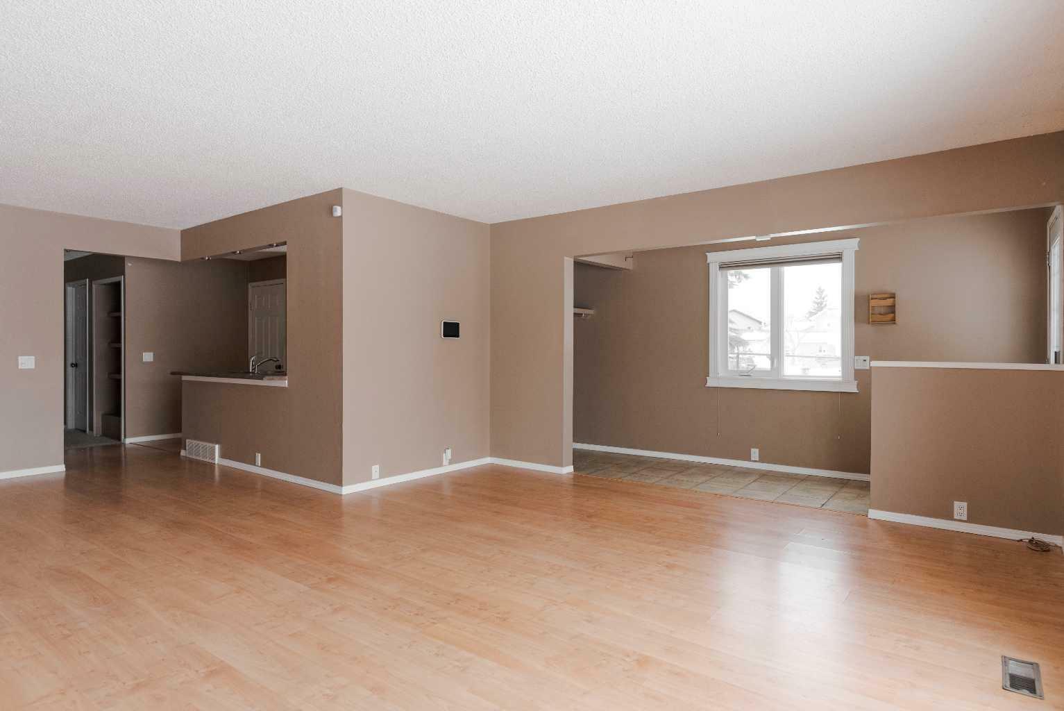Property Photo: 159 Windsor Drive AB T9H 2R1
