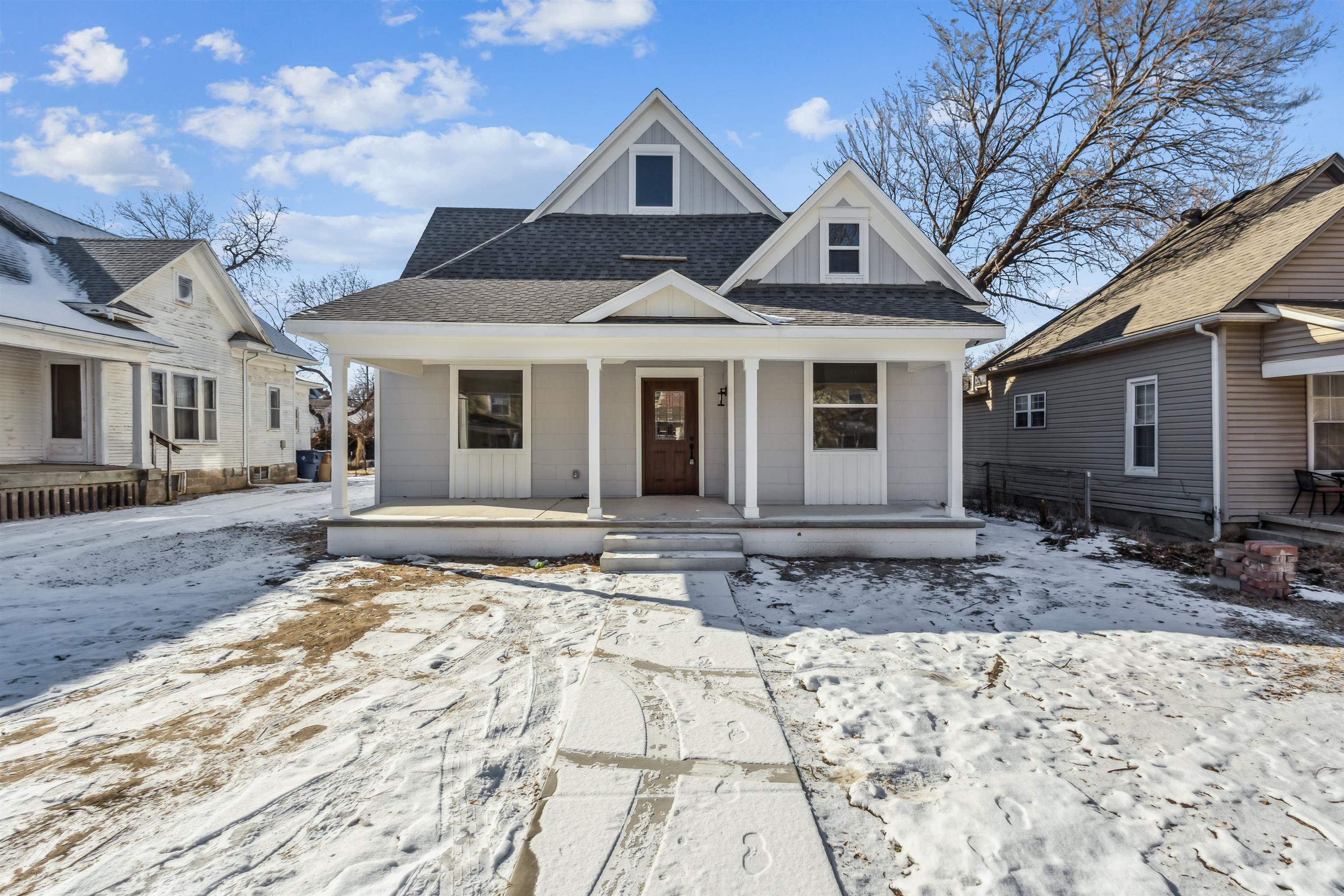Property Photo: 517 S Elizabeth KS 67213