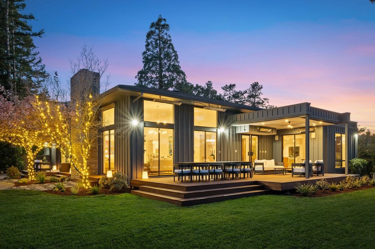 Property Photo:  285 Eucalyptus Avenue  CA 94010 