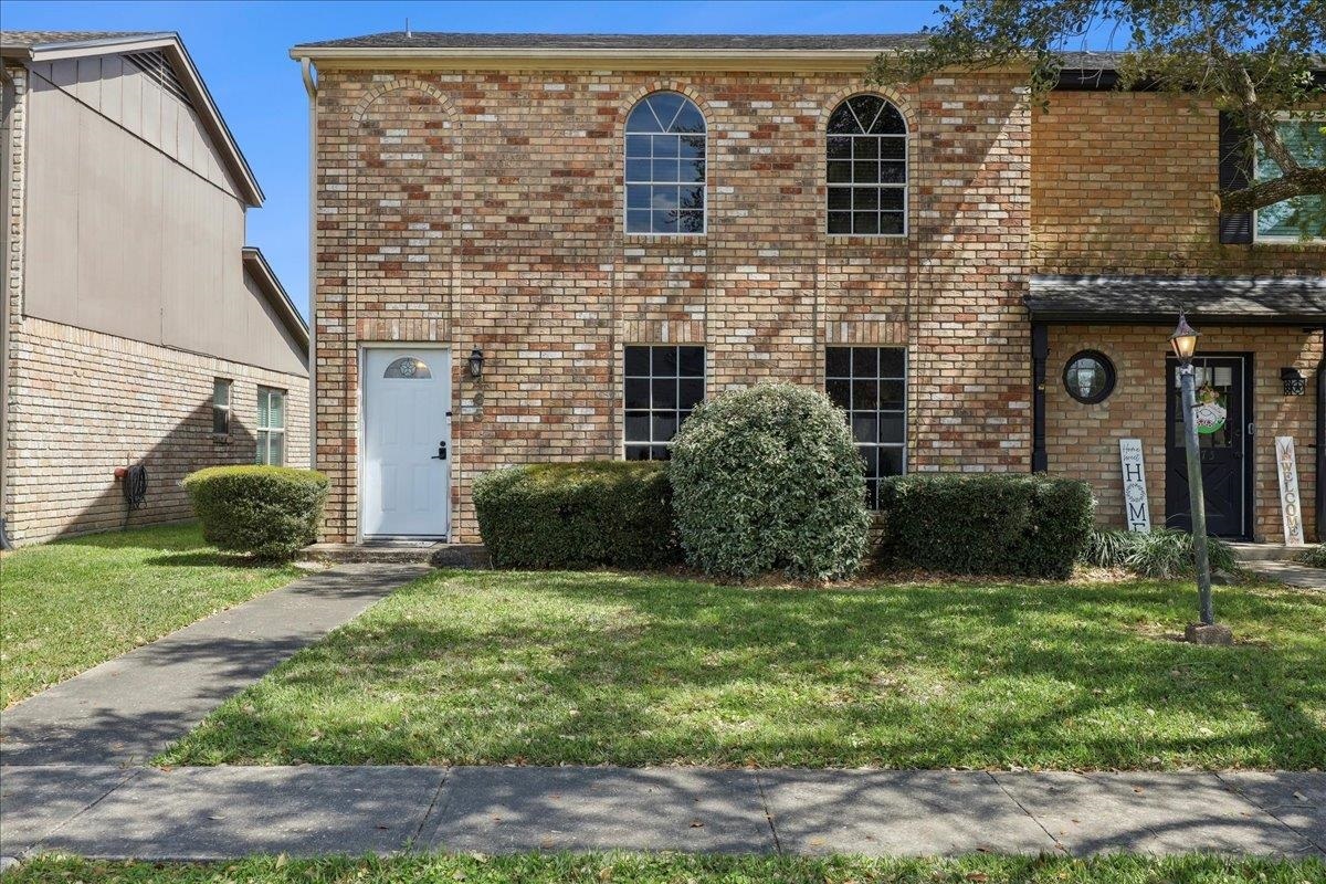 465 Longmeadow St  Beaumont TX 77707 photo