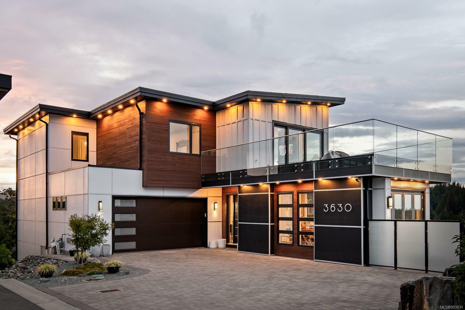 Property Photo: 3630 Ridge View Terr BC V9C 0M3
