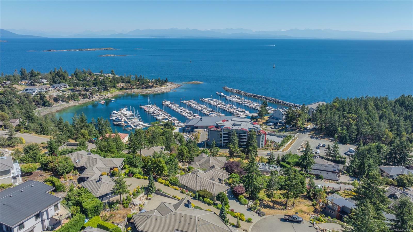 Property Photo: 3495 Seabluff Lane BC V9P 9H3