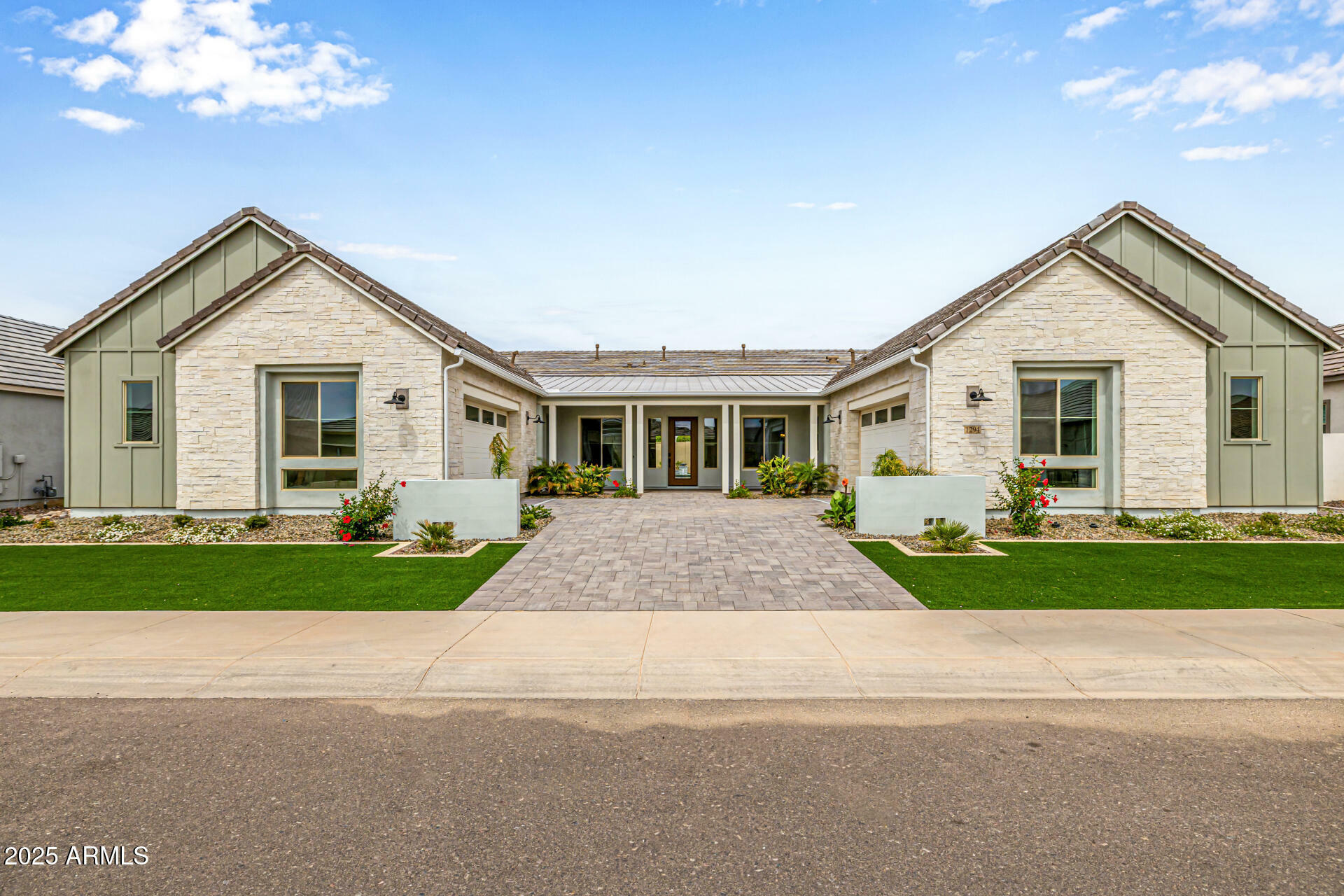 1294 E San Carlos Way  Gilbert AZ 85298 photo