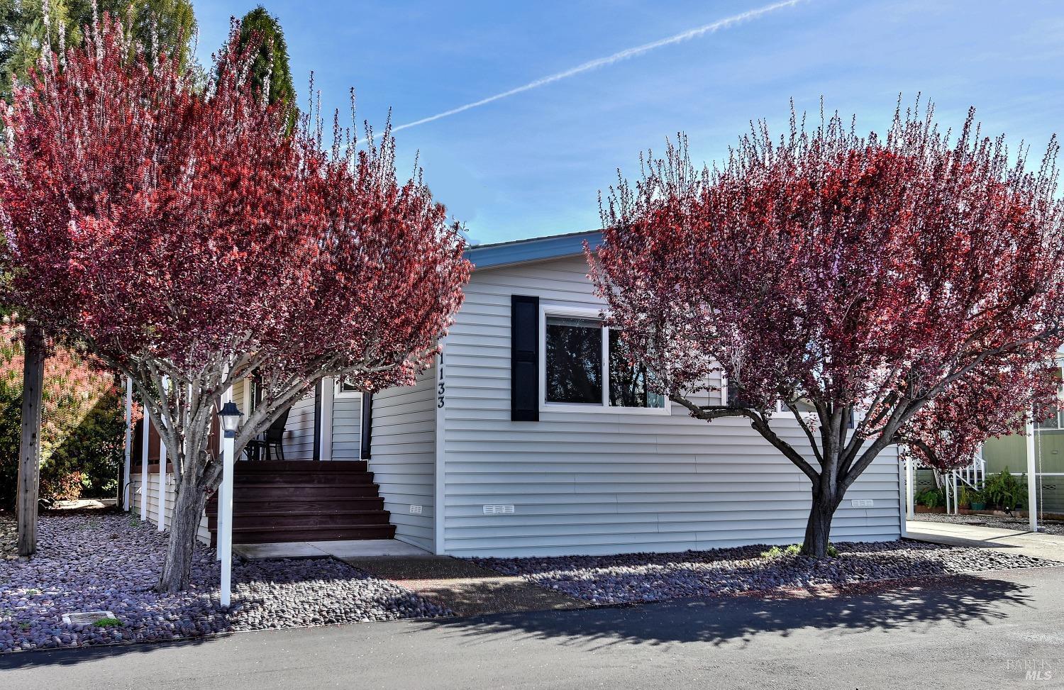 Property Photo: 1133 Chinaberry Way CA 95492