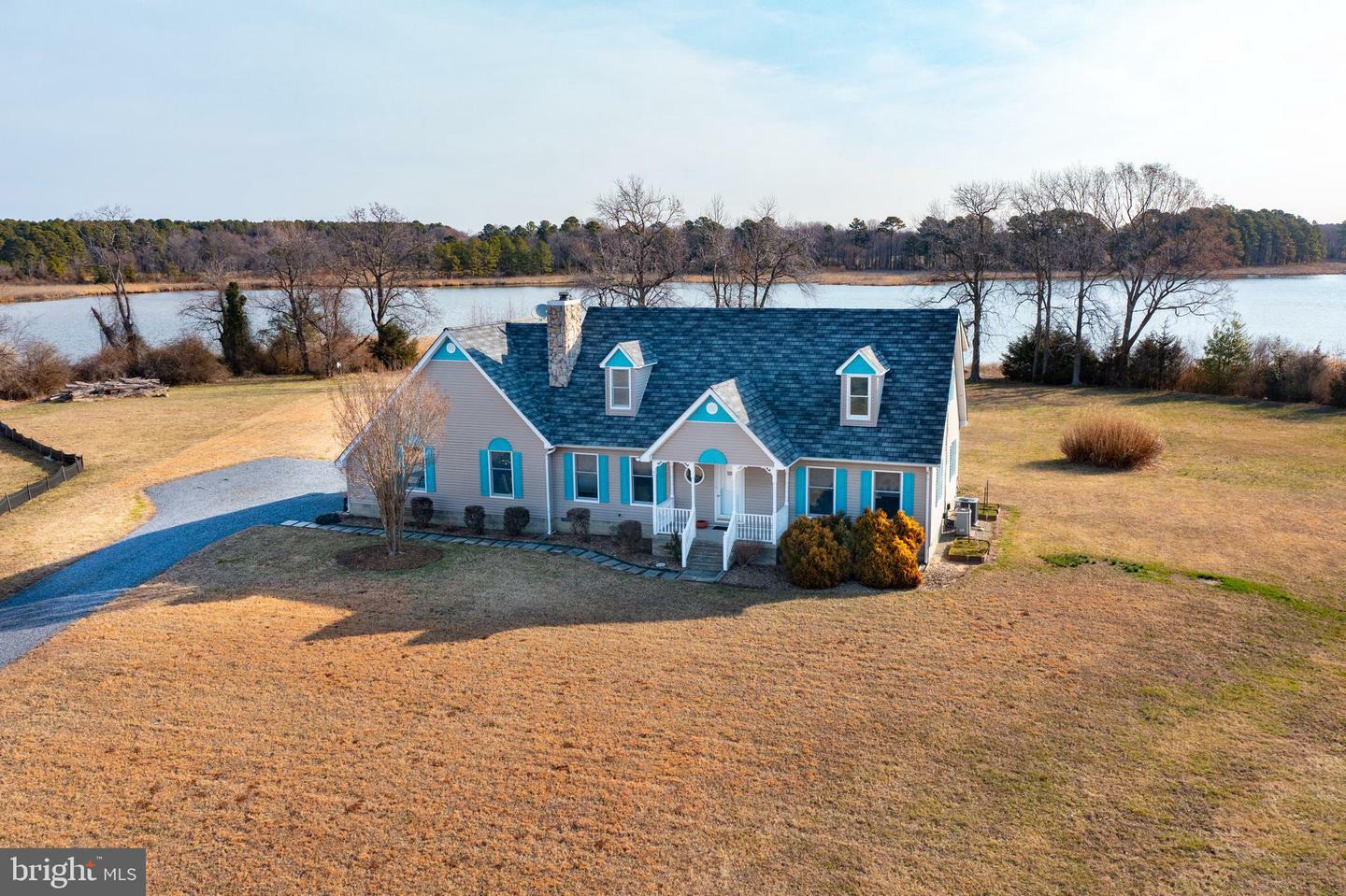 Property Photo: 4985 Huntingfield Road MD 21661