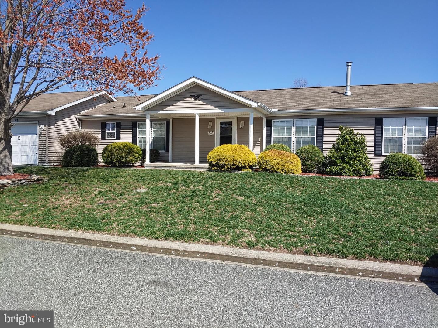 Property Photo: 408 Moore Place 408 DE 19901