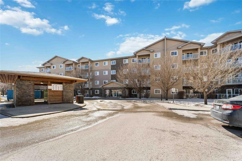 Property Photo: 240 Fairhaven Road MB R3P 0Z1