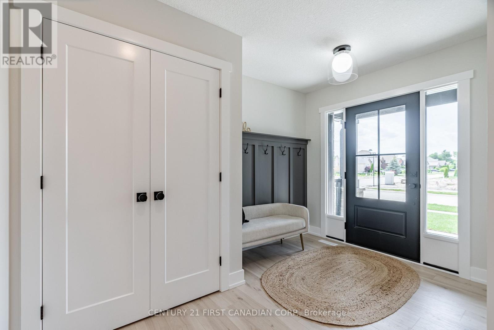 Property Photo:  38 Postma Crescent  ON N0M 1A0 