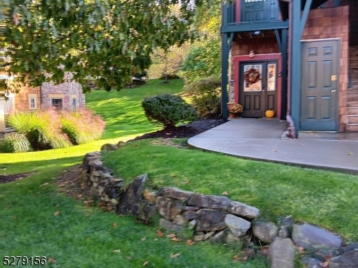 Property Photo: 6 Maple Cres 11 NJ 07462