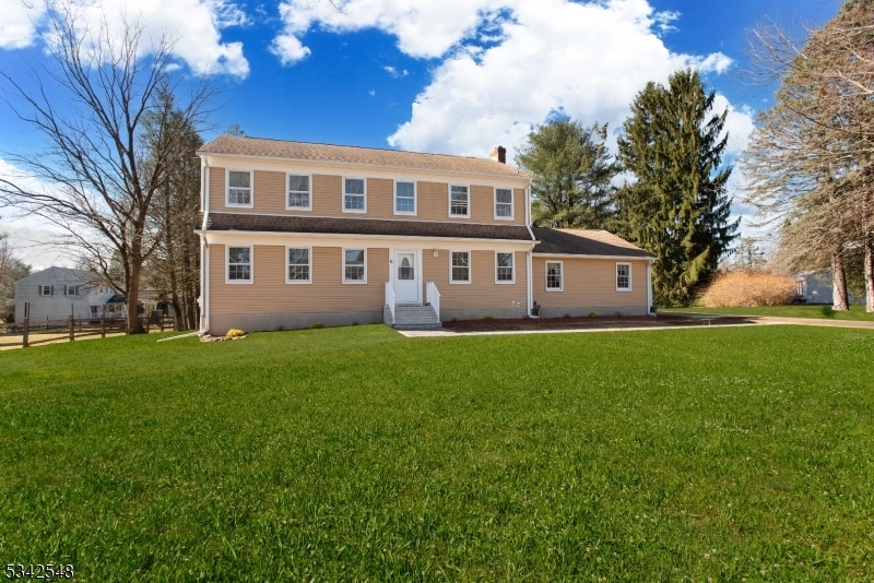 Property Photo:  6 Powder Mill Rd  NJ 07853 