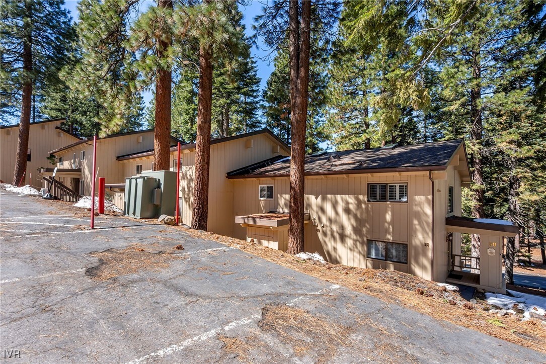 Property Photo: 321 Ski Way 59 NV 89451