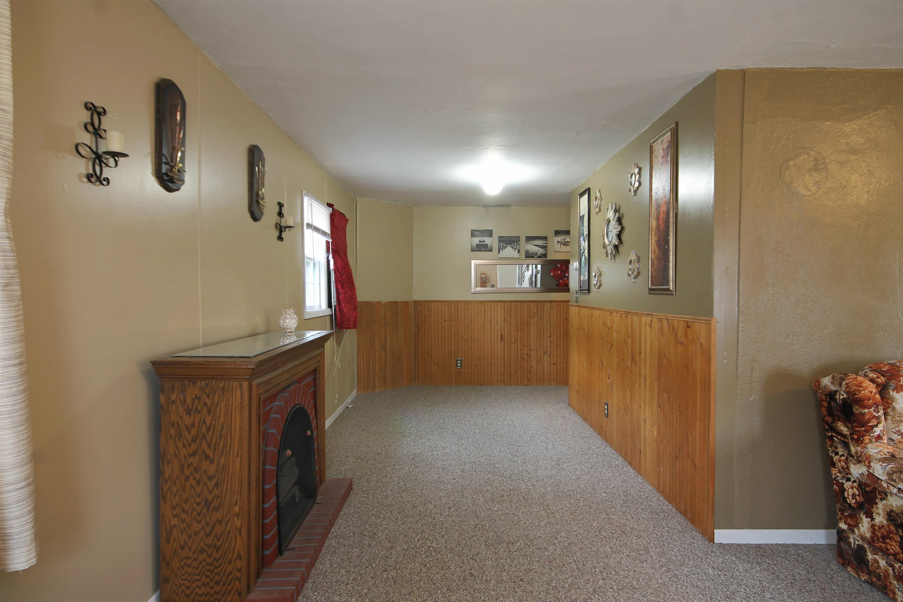 Property Photo: 1945 Williams Street SD 57785