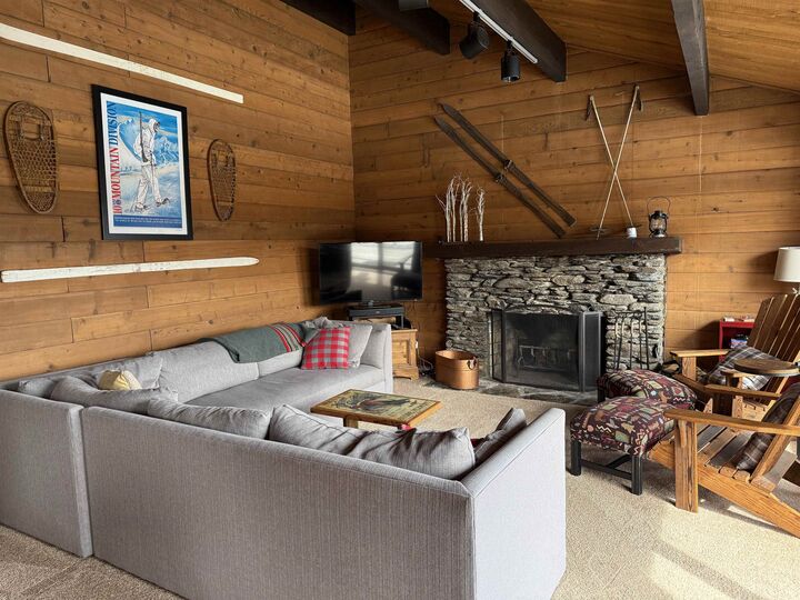 Property Photo:  1076 Kew Vasseur Road  VT 05673 