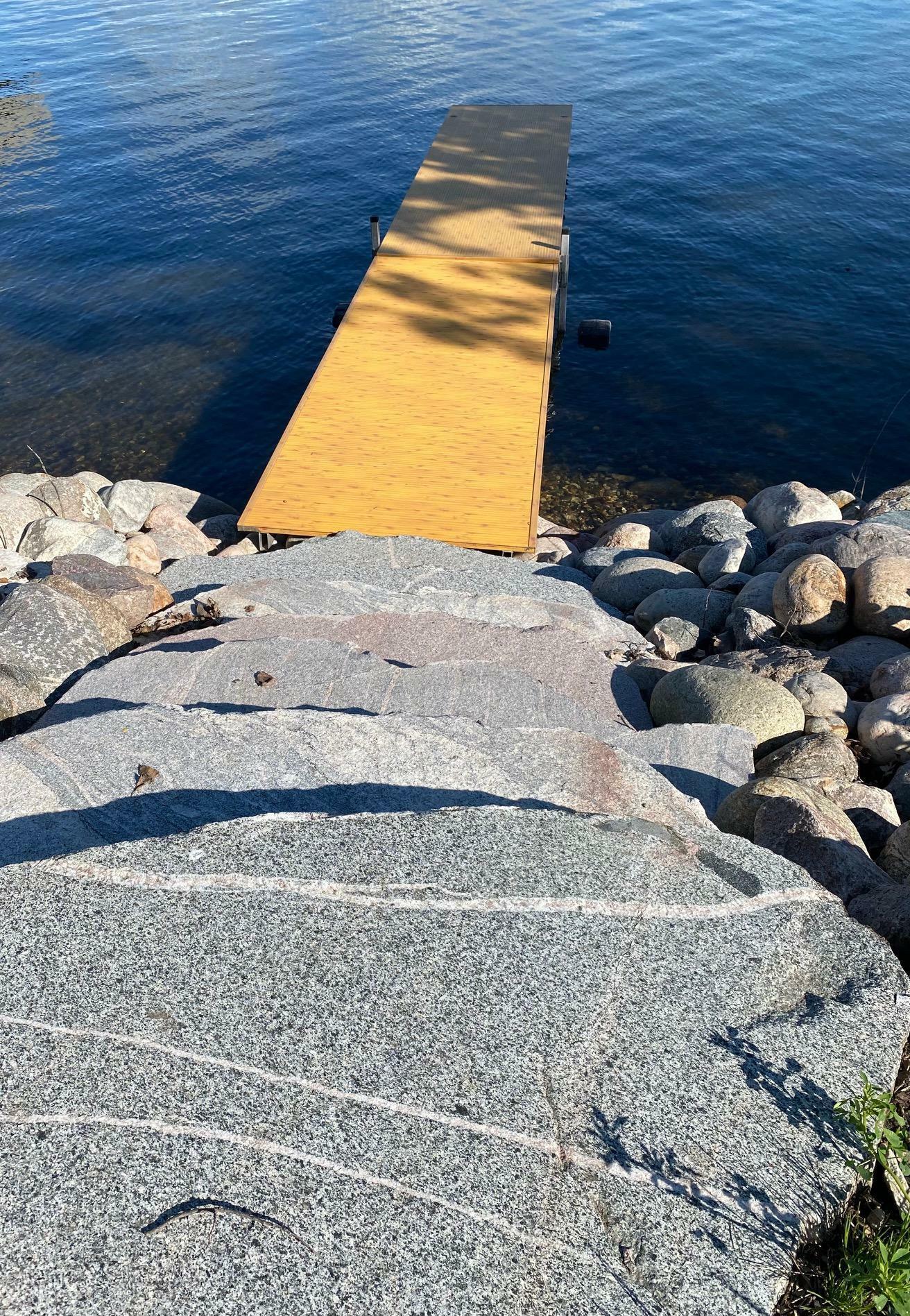 Property Photo: 1084 W Lake Drive MN 56501