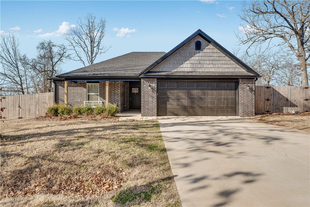 Property Photo: 1 Alness Lane AR 72715