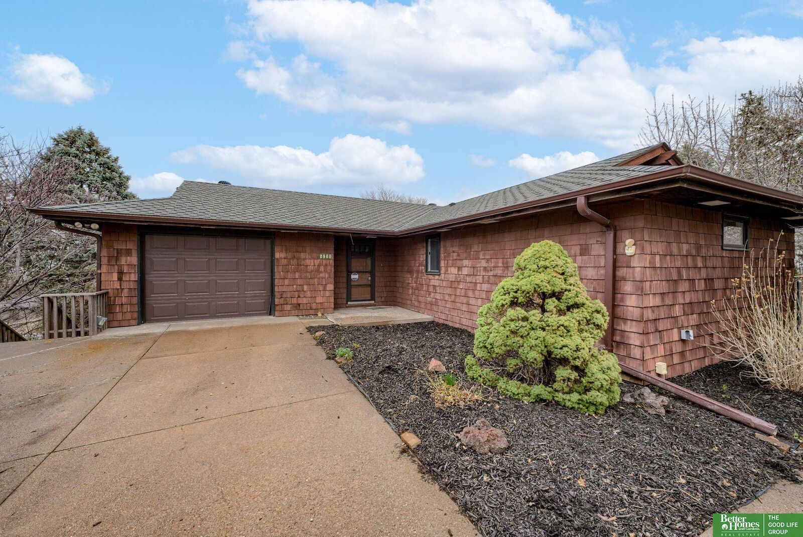 Property Photo:  2960 College Drive  NE 68008 
