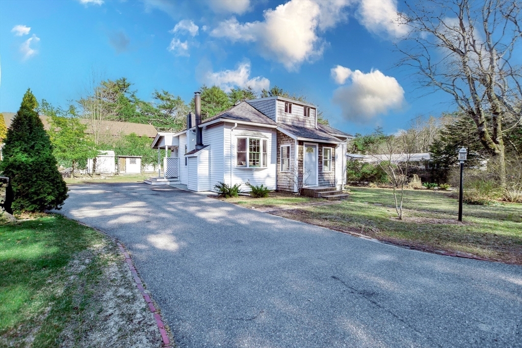 Property Photo: 5 Hermitage Rd MA 02738