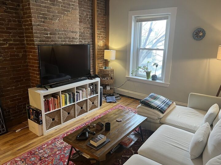 Property Photo: 76 Fairmont 2 MA 02139
