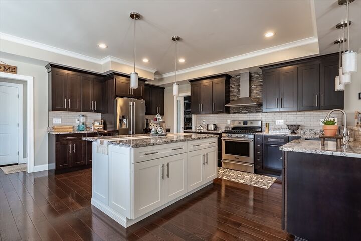 Property Photo:  95 Winslow Way  MA 02777 