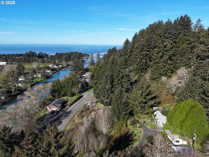 99367 Winchuck River Rd  Brookings OR 97415 photo