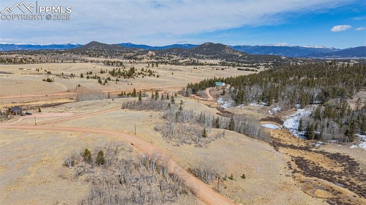 Property Photo:  600 Pronghorn Drive  CO 80432 