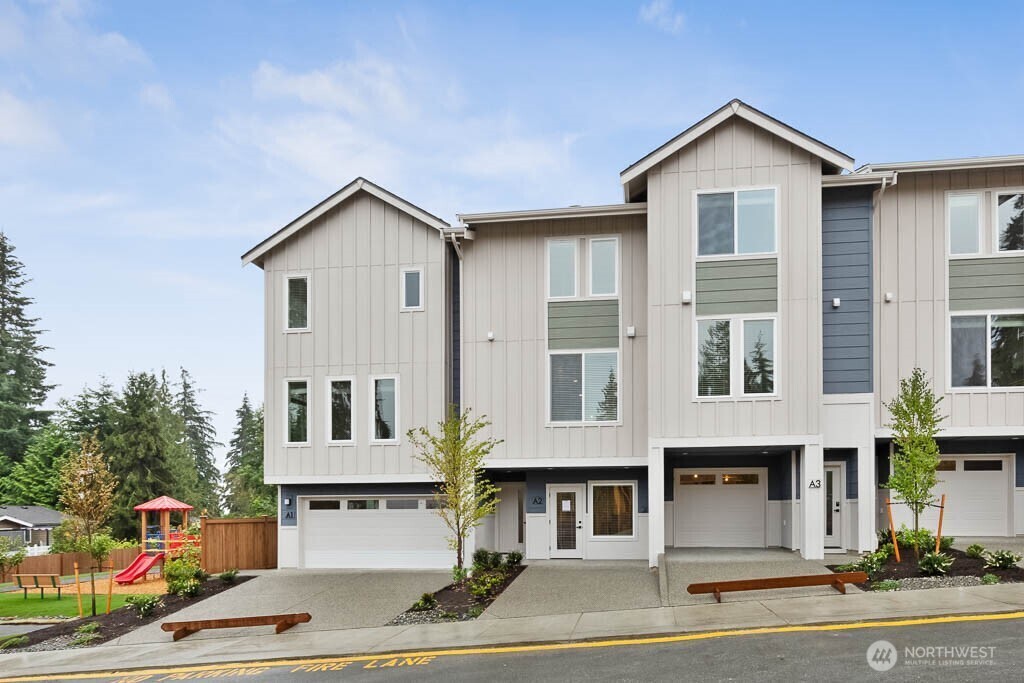 16124  Cascadian Way A2  Bothell WA 98012 photo