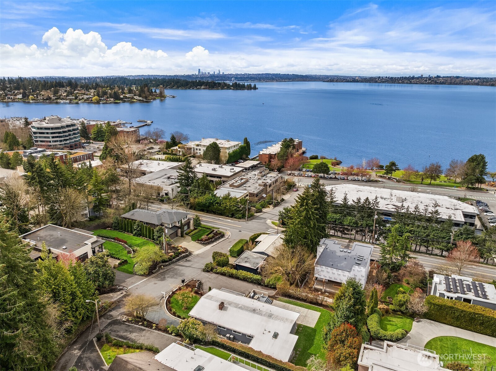 Property Photo: 10220 NE 58th Street WA 98033