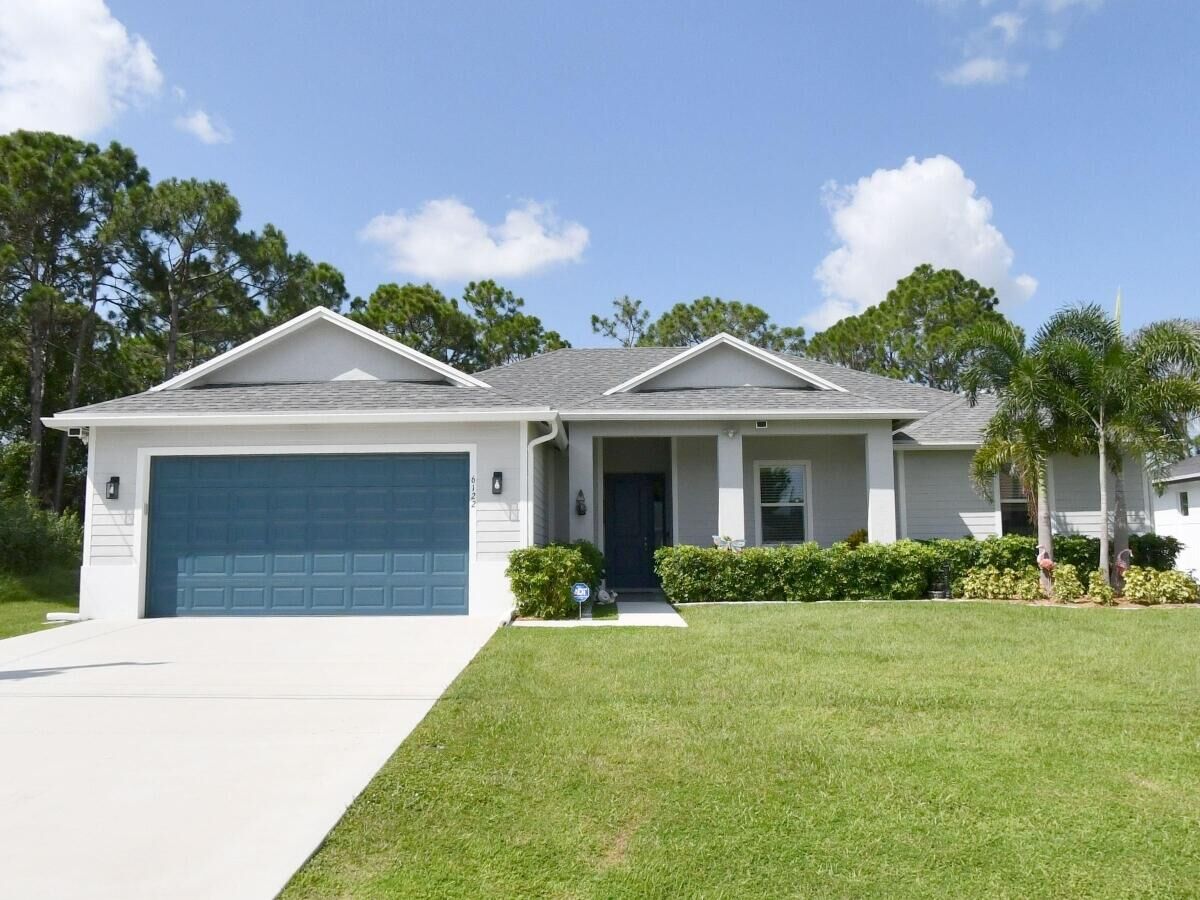 Property Photo:  6122 NW Densaw Terrace  FL 34986 