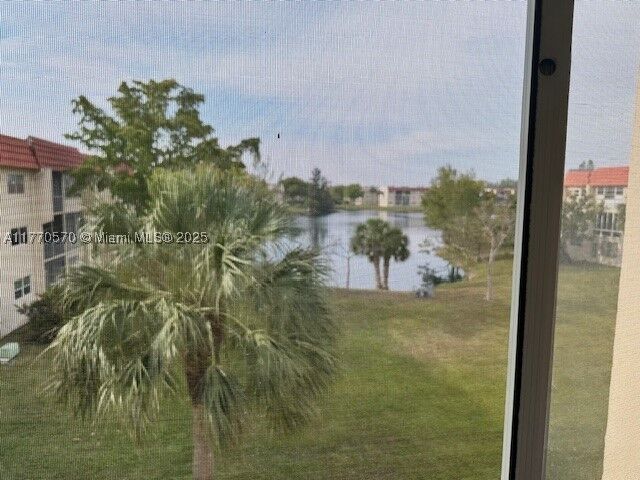 Property Photo:  8060 N Sunrise Lakes Dr 302  FL 33322 