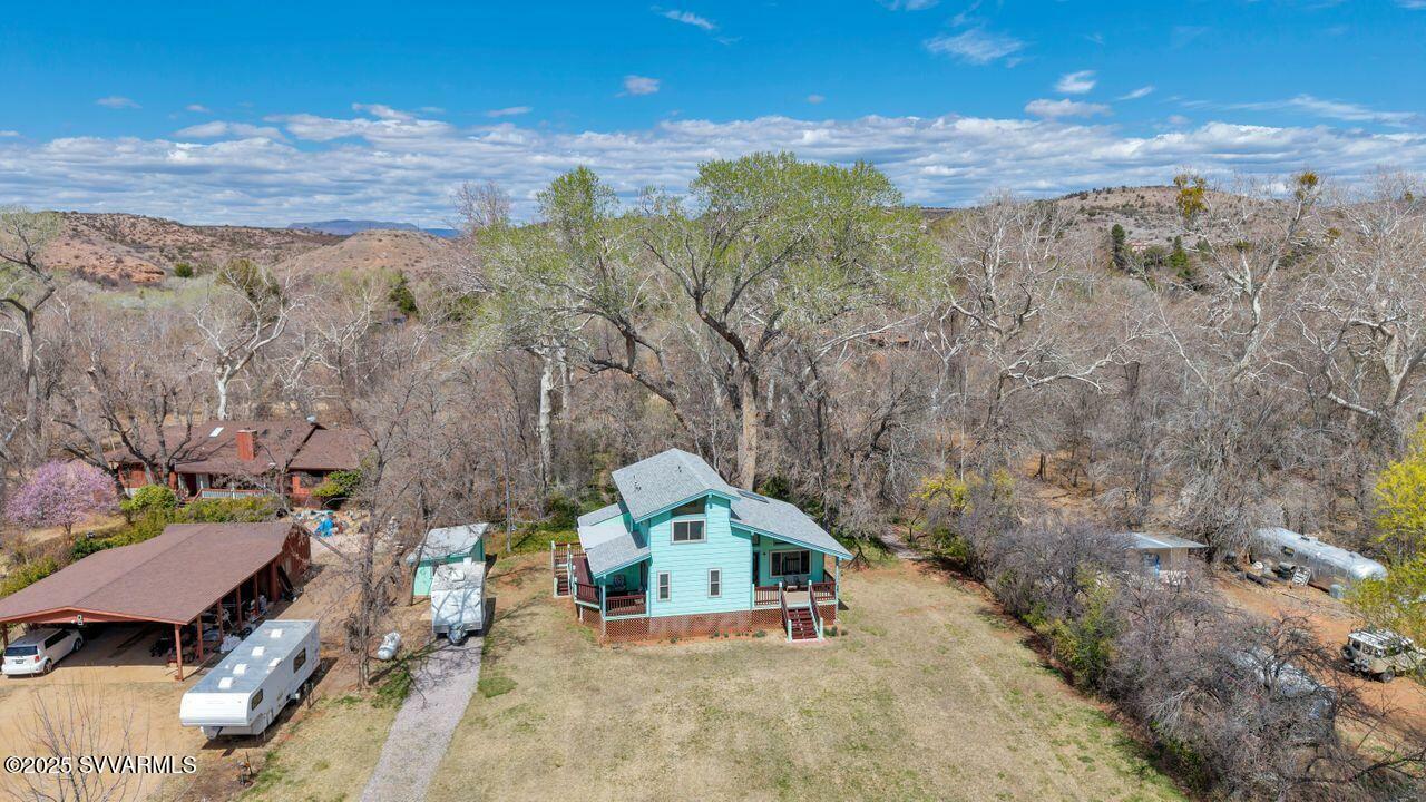 Property Photo: 10460 E Lizard Lane AZ 86325