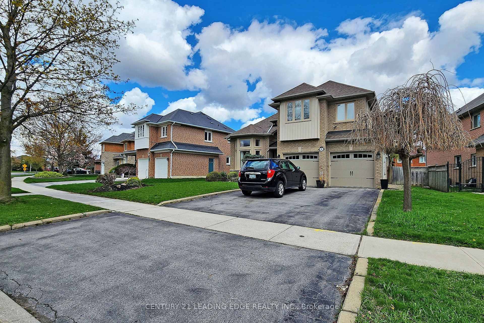 Photo de la propriété: 41 Boxwood Crescent Bsmt ON L3S 3P6