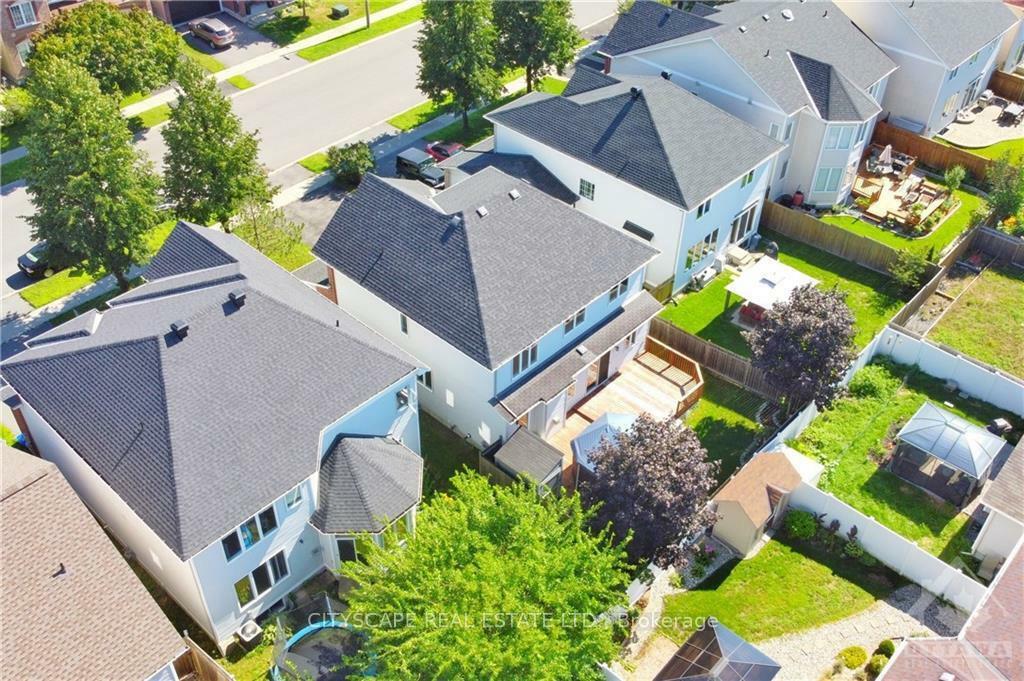 Property Photo: 1165 Klondike Road ON K2W 1C8
