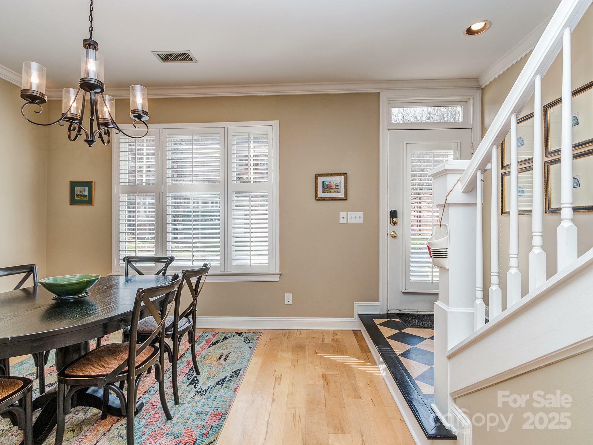Property Photo: 1141 Hollyheath Lane NC 28209
